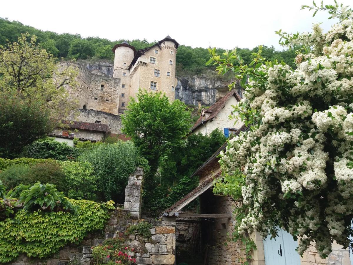 Les Trois Prunelles Saint-Pierre-Toirac 外观 照片
